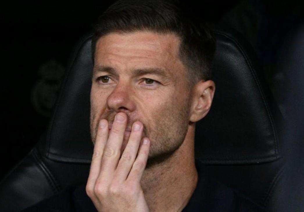 星空体育官方入口-队报：阿隆索从未打算主动辞职；任命阿隆索不是老佛爷的决定