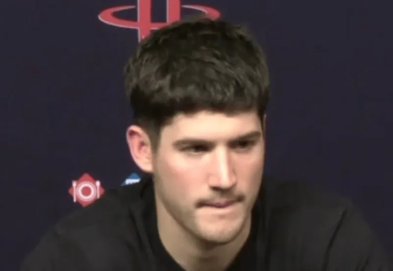 星空体育在线登录-谢泼德：有很多需要改进的地方，不断看录像学习进步提高