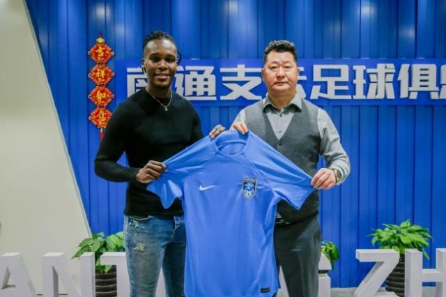 星空体育在线登录-冰释前嫌！卡斯蒂略加盟南通 4年前曾“负气出走”