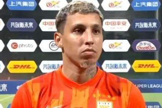 鸡肋战泰山在追击中验货 郝伟:希望替补越踢越好