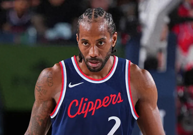 超大攻击范围+抵抗干扰!莱昂纳德的得分能力有多强?|考瓦伊·莱昂纳德|迈尔斯-莱昂纳德|明尼苏达森林狼队|朱利叶斯-兰德尔|朱利叶斯·兰德尔_新浪体育_新浪新闻